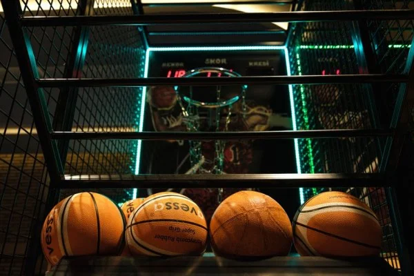 basketball pick and roll